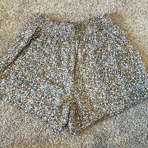 Linen blend shorts